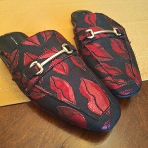 Hot! Steven Steve Madden lips kiss flats loafer mules 7.5
